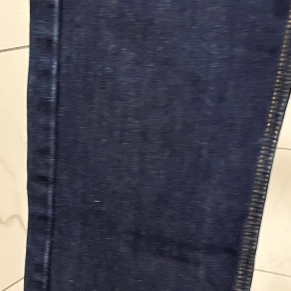 Levi Jeans - Picture 7 of 7